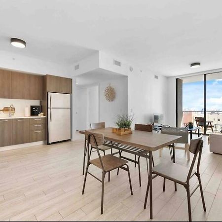 Gorgeous 2Br/2Bth In The Heart Of Miami Apartment Екстериор снимка
