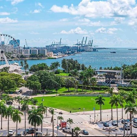 Gorgeous 2Br/2Bth In The Heart Of Miami Apartment Екстериор снимка