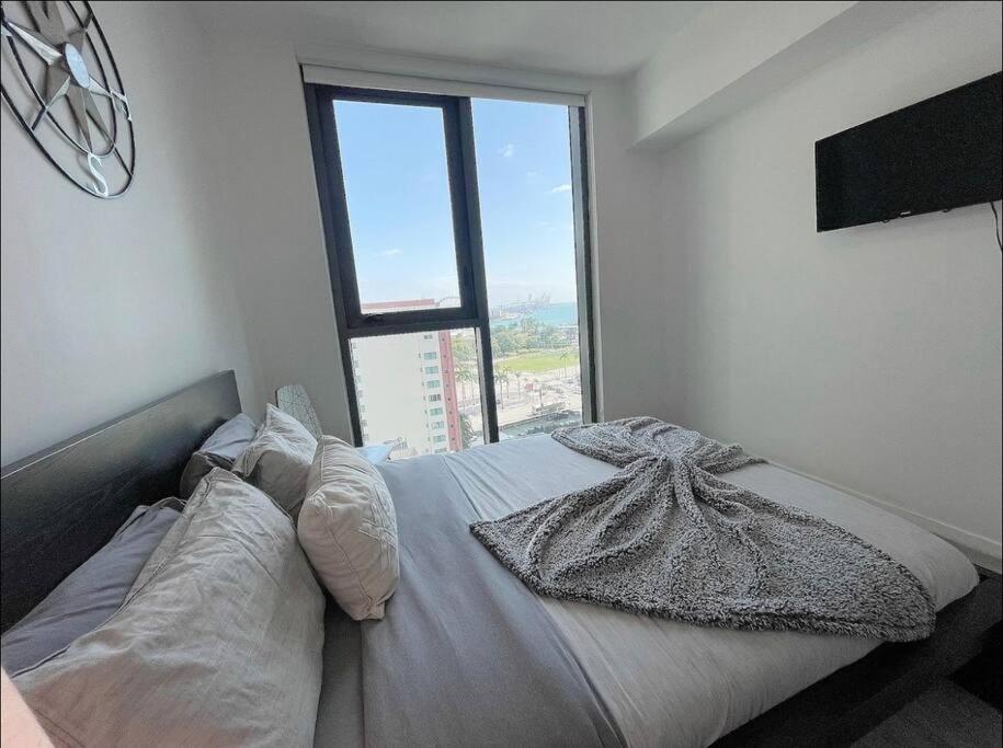 Gorgeous 2Br/2Bth In The Heart Of Miami Apartment Екстериор снимка
