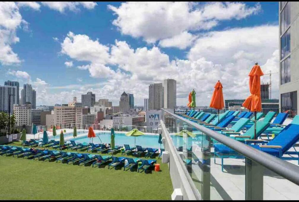 Gorgeous 2Br/2Bth In The Heart Of Miami Apartment Екстериор снимка