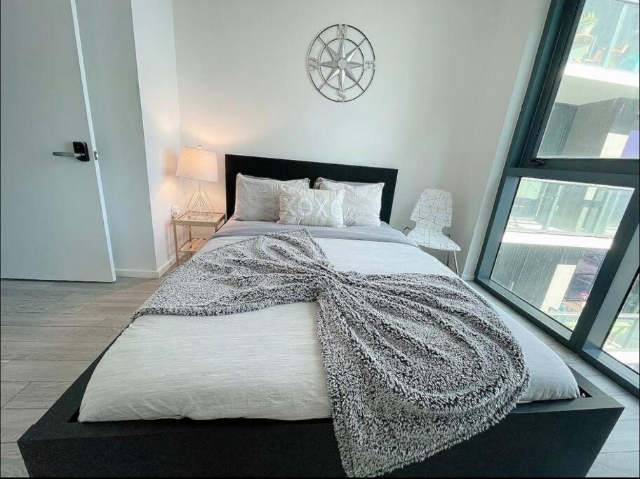 Gorgeous 2Br/2Bth In The Heart Of Miami Apartment Екстериор снимка
